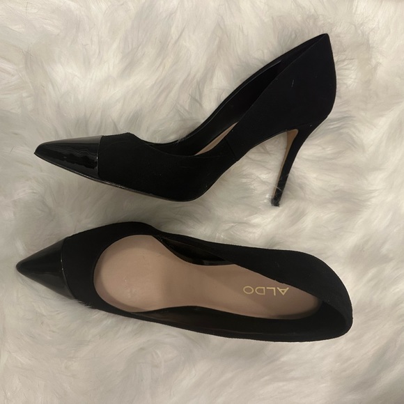 Aldo suede heels with glossy leather top. Perfect condition. - Picture 4 of 6